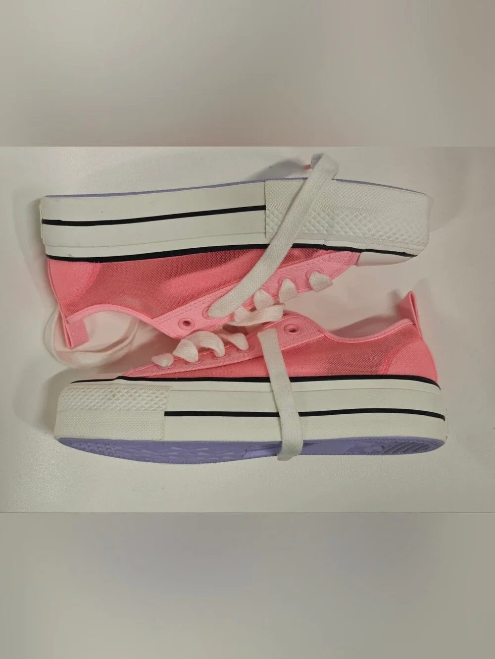Converse pink low